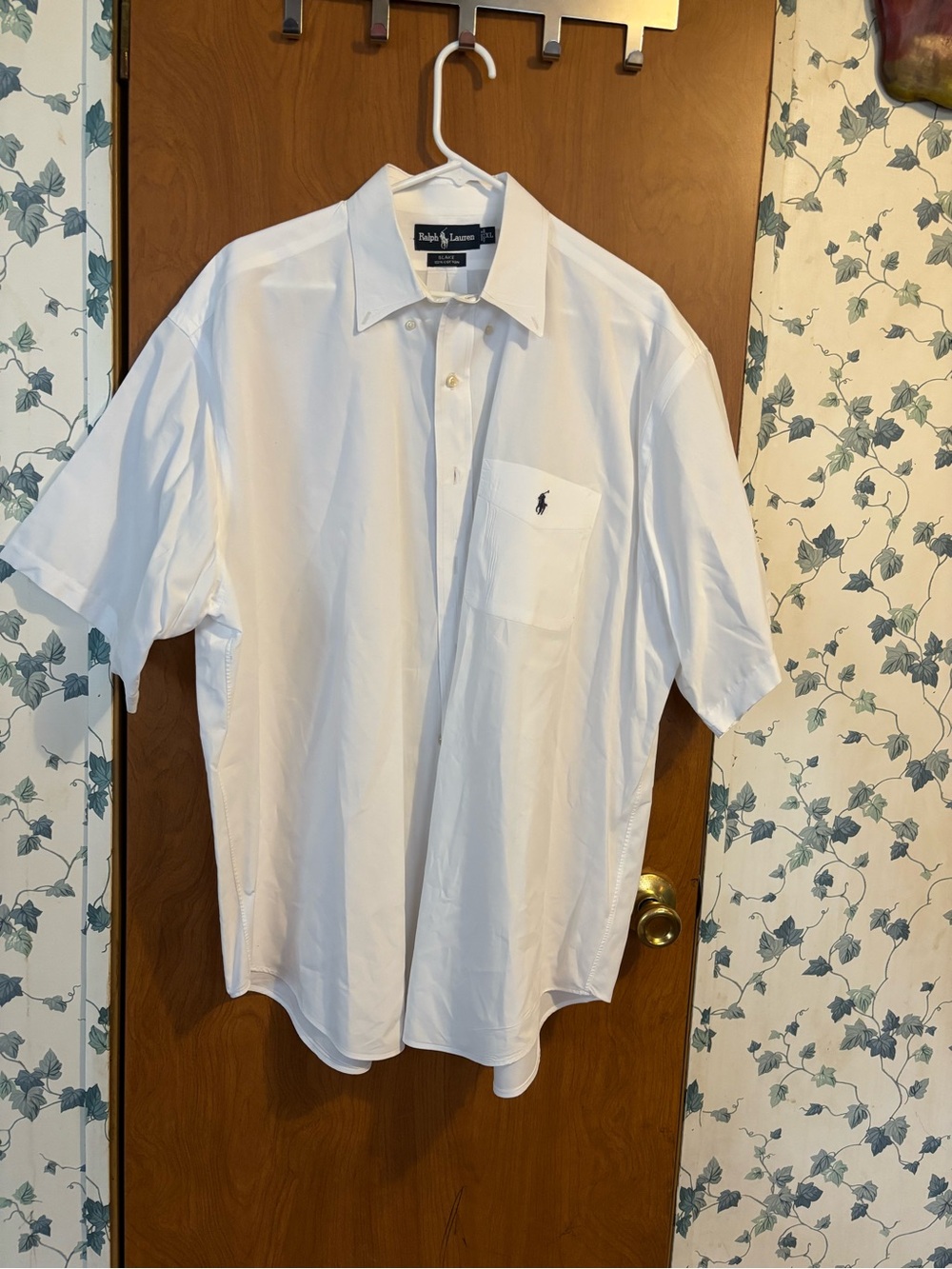 Ralph Lauren White Short-Sleeve Button-Down Shirt with Pocket Pony